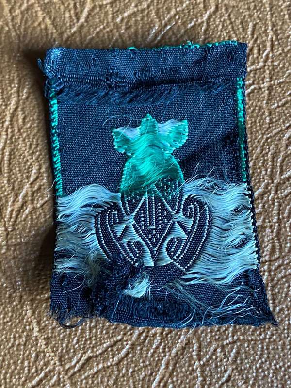 RHODESIAN AFRICAN RIFLES SILK CAP BADGE FOR CAMOUFLAGE 1960`S-1970`S-(REMOVED FROM HAT)