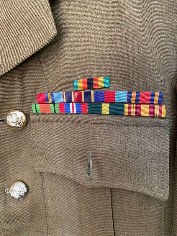 RHODESIAN BRITISH SOUTH AFRICA POLICE NO 1 STEP OUT UNIFORM JACKET AND TROUSERS INCLUDING LIEUTENANT