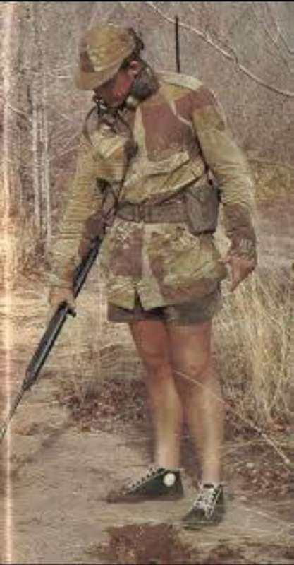 RHODESIAN BRUSHSTROKE DRY SEASON CAMO JACKET-A VERY RARE RHODESIAN EXPERIMENTAL CAMO DONE BETWEEN TH