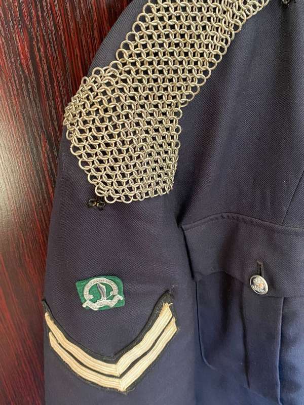 NATAL MOUNTED RIFLES UNIFORM,JACKET A SIZE MEDIUM,MEASURES 55CM ARMPIT TO ARMPIT-GOOD CONDITION,CONS