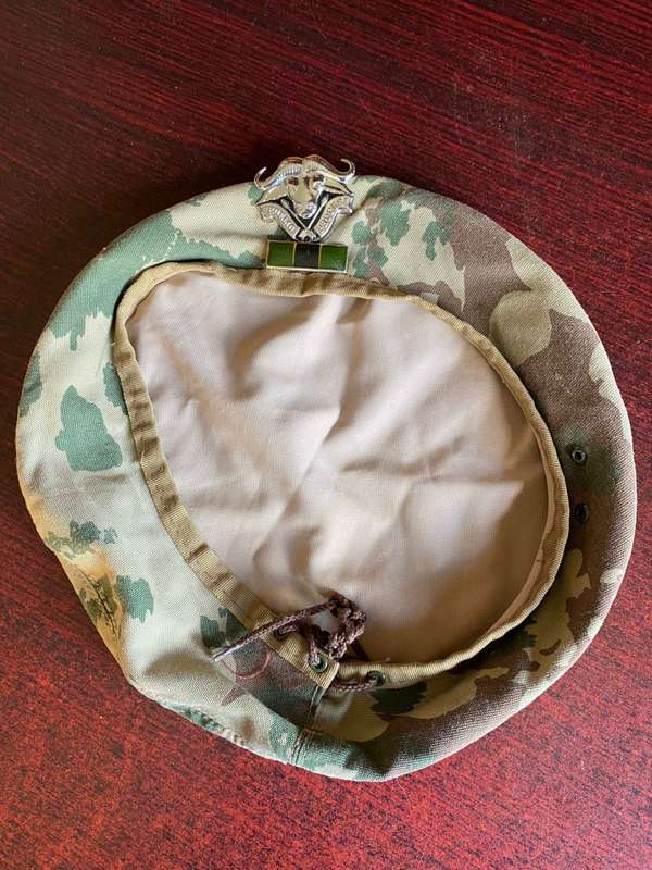 32 BATTALION BERET,WITH CAP AND BERET BAR-ALL ORIGINAL AND IN GOOD CONDITION