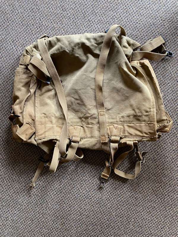 RHODESIAN PATTERN 62,LARGE BACK PACK MAKER STAMPED AND DATED-GOOD AND COMPLETE CONDITION