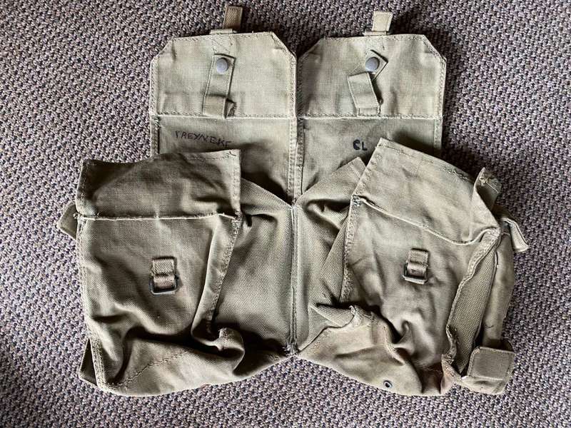 RHODESIAN PATTERN 62 KIDNEY POUCHES-GOOD AND COMPLETE CONDITION
