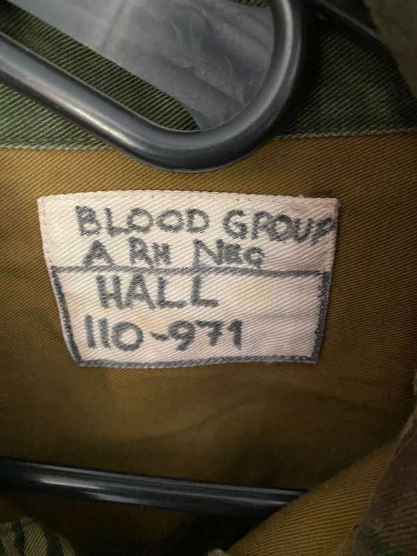 RHODESIAN CAMO JACKET,LABELLED AND NAMED TO HALL 110-971-BLOOD GROUP A RH NEG.-SIZE MEDIUM TO LARGE-