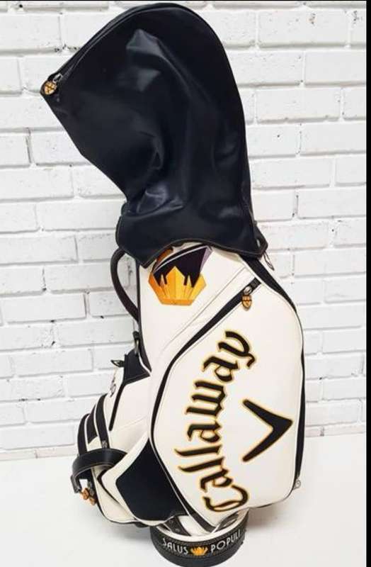 CALLAWAY SOUTHPORT UK 2017 LIMITED EDITION TOUR BAG WITH HEAD COVERS AND HOOD COVER-VERY GOOD CONDIT