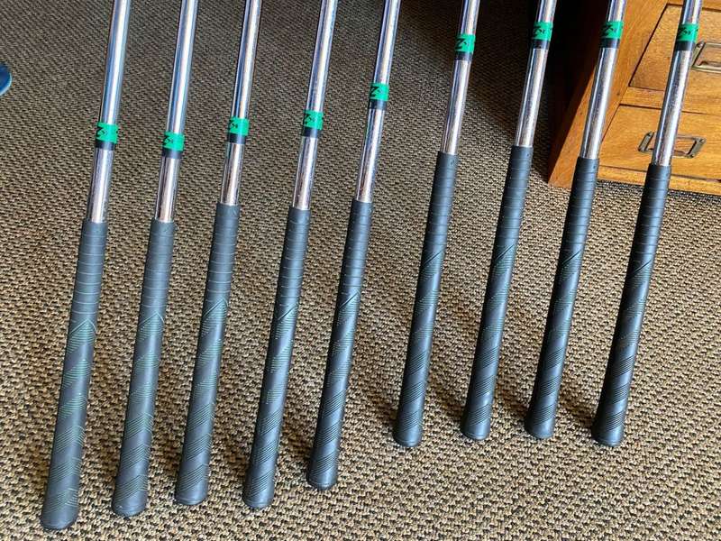 OPTION OB1,FULL SET,MENS 2 TO 9 WITH SAND AND PITCHING WEDGE-THE 7 STICK IS MISSING