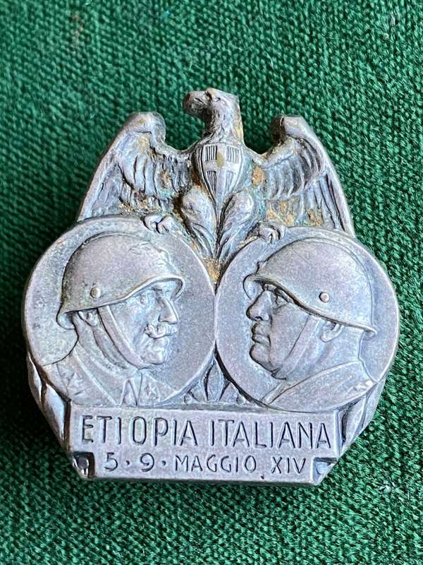 ITALIAN WW2 STICK BADGE
