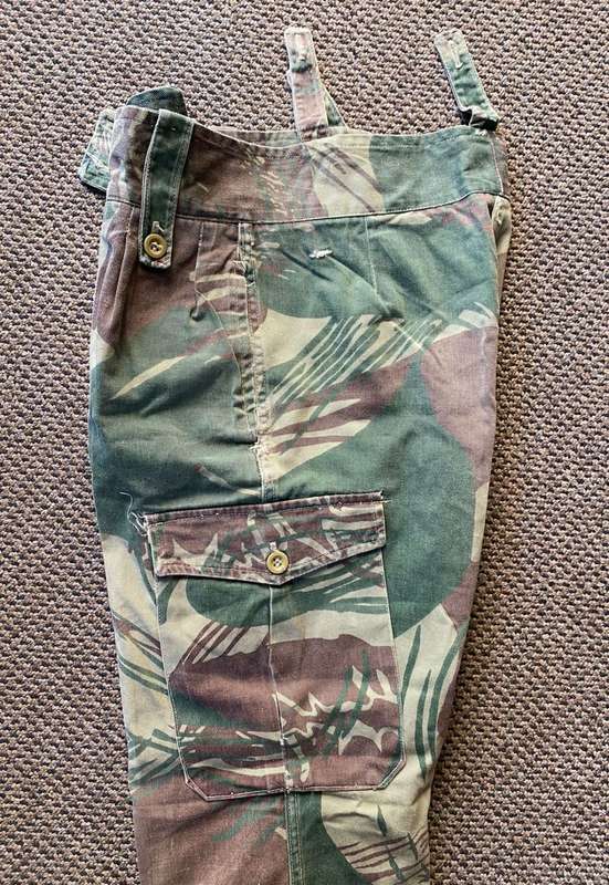RHODESIAN CAMO TROUSERS-SIZE 30-PIPE LENGTH OF 71 CM-USED BUT GOOD CONDITION- 5 BUTTONS MISSING