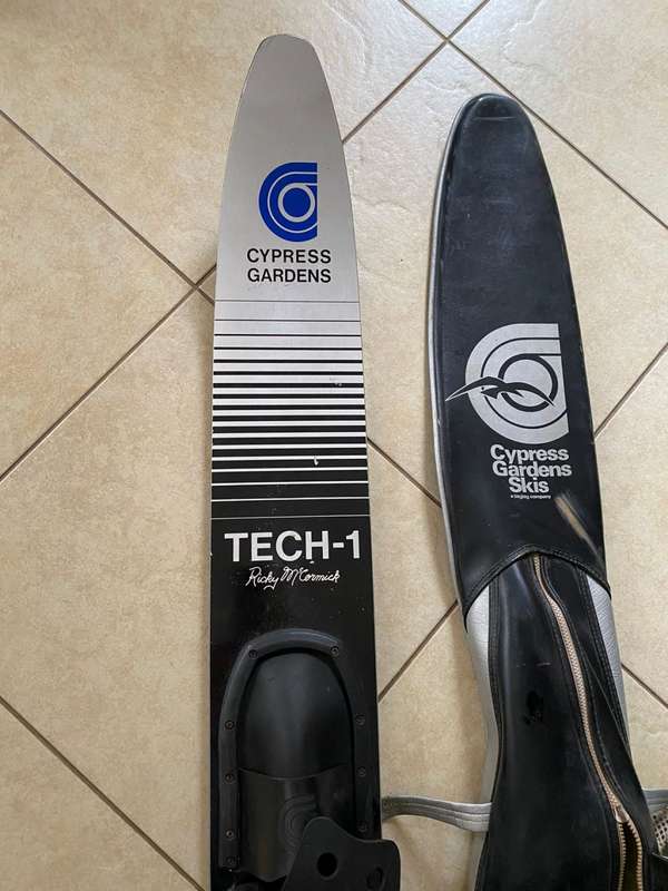 CYPRESS GARDENS SLALOM WATER SKI WITH BAG-TECH ONE RICKY MCORMICK CARBON/GRAPHILE/ALUMINIUM-OVERALL