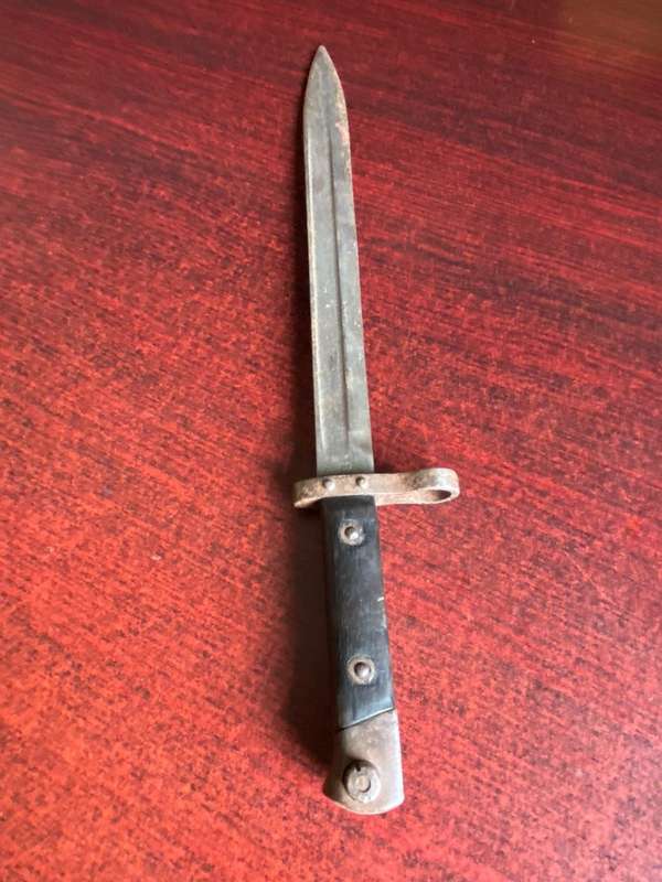 CZECH 1895 BAYONET,A DIRECT CAP OF THE AUSTRIAN 1895-MADE AFTER WW1 IN THE OLD AUSTRIAN ARSENALS-OVE