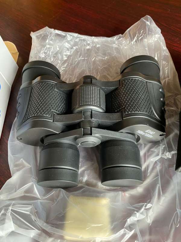 8X40-168M/1000M BINOCULARS MADE IN CHINA-NEW -BOXED-IDEAL FOR BIRD WATCHING