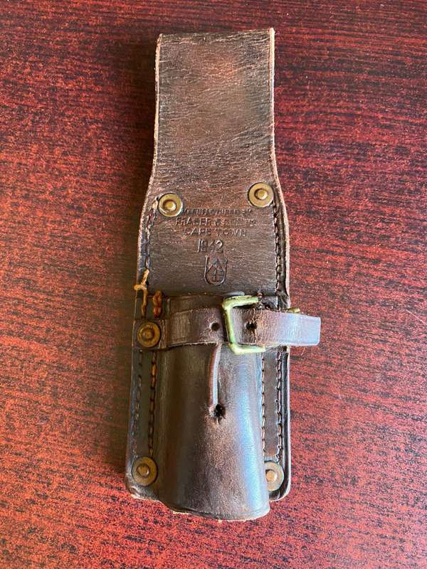 1907 LEATHER BAYONET FROG-DATED 1942