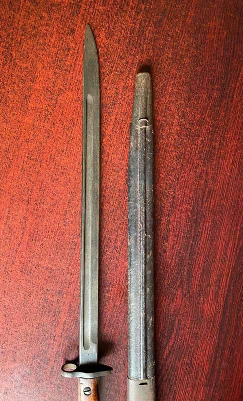 1907,BAYONET FOR .303 RIFLE MADE BY SANDERSON-COMES WITH SCABBARD,BOTH IN GOOD CONDITION-SAP MARKING