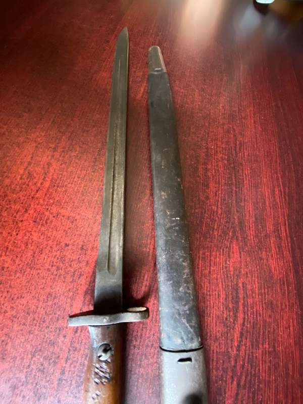 1907,BAYONET FOR .303 RIFLE MADE BY SANDERSON-COMES WITH SCABBARD,BOTH IN GOOD CONDITION-SAP MARKING