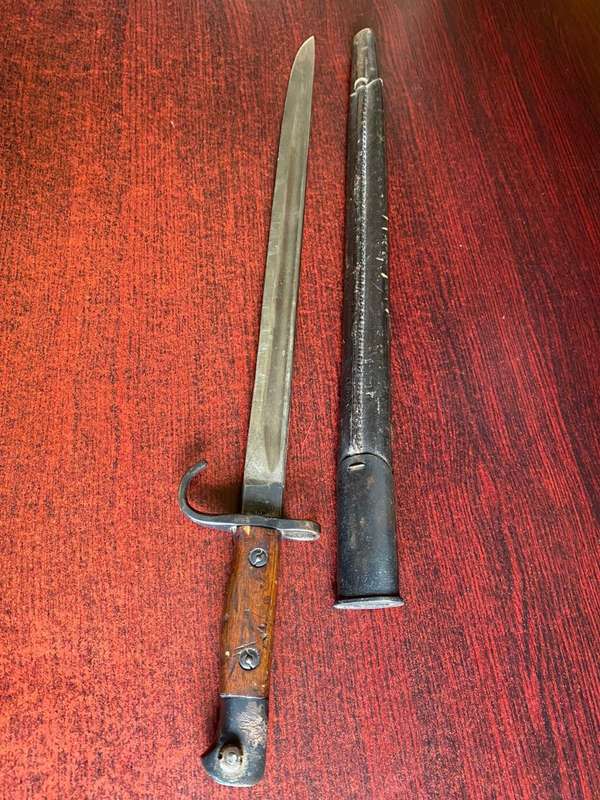 British Pattern 1907 Sword Bayonet with Hooked Quillon
