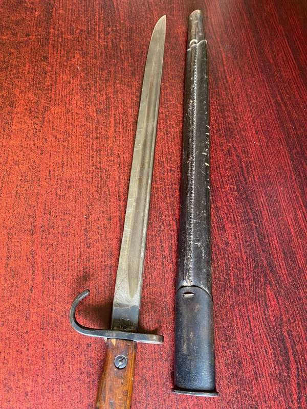 British Pattern 1907 Sword Bayonet with Hooked Quillon