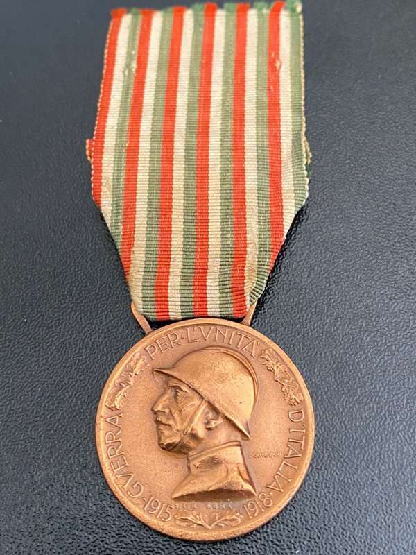 ITALIAN-AUSTRIAN WAR MEDAL 1915-18-INSTITUTED JULY 1920