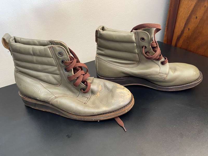 BORDER WAR PERIOD SAAF PILOTS FLYING BOOTS-USED BUT GOOD- SIZE 8