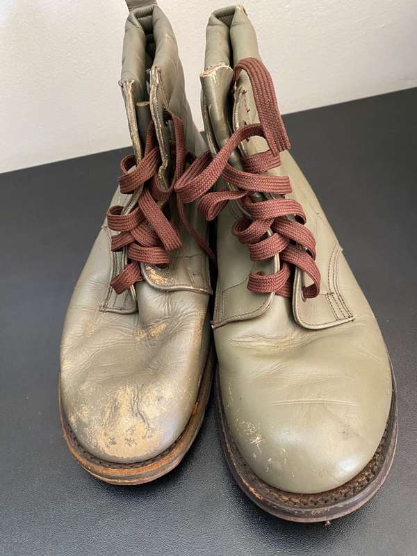 BORDER WAR PERIOD SAAF PILOTS FLYING BOOTS-USED BUT GOOD- SIZE 8