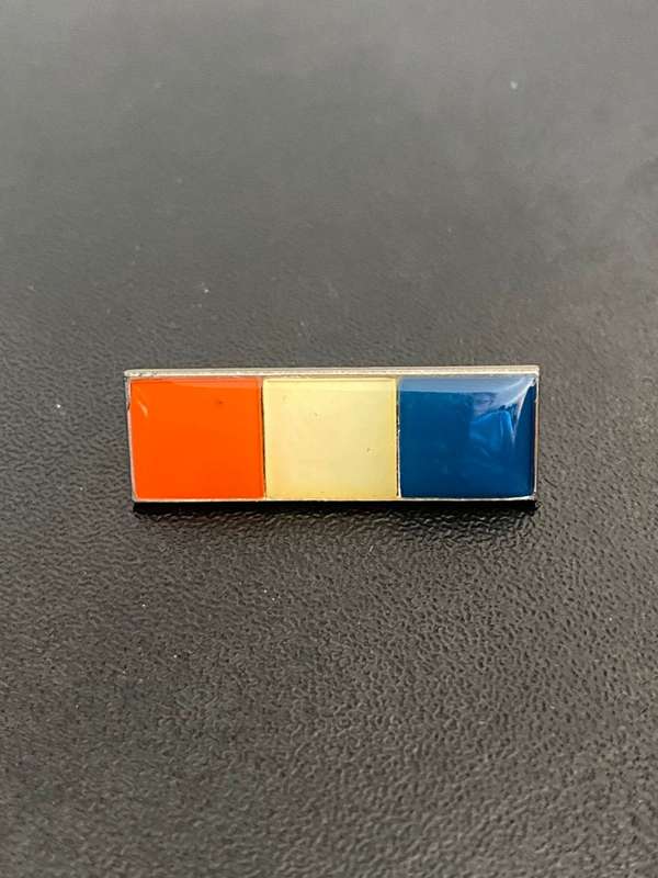 SA ARMOURED CORPS BERET BAR-SPECTRUM ORANGE/ WHITE/ UNION JACK BLUE- 2 PINS
