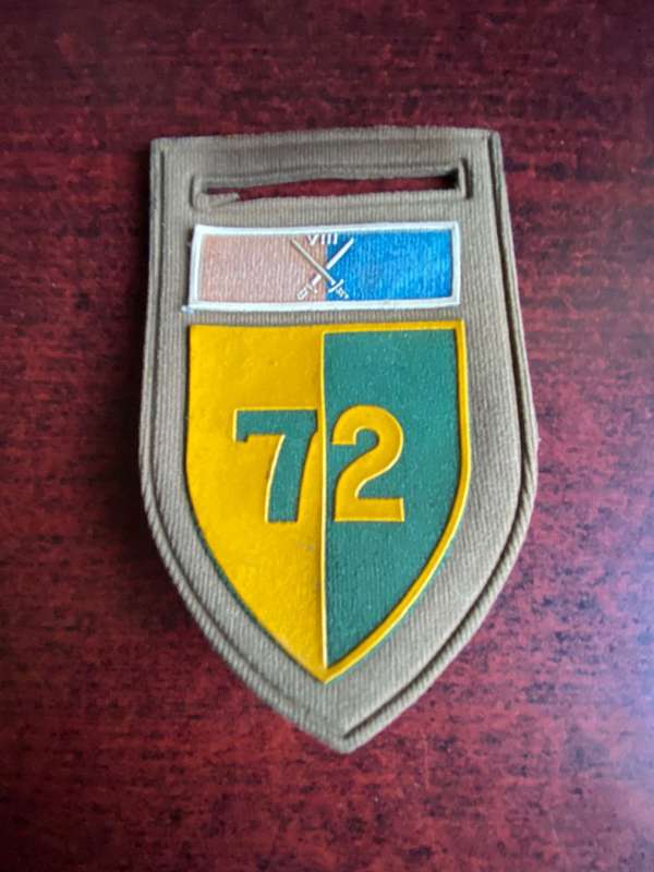 72 MOTORISED BRIGADE WITH 8 ARMOURED BRIGADE COMMAND BAR- TUPPER FLASH- ONE PIN