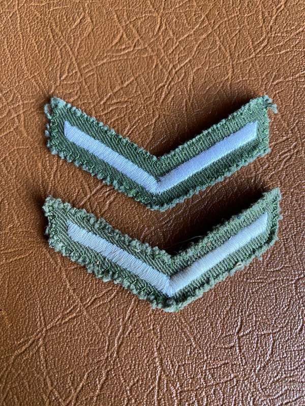 RHODESIAN RANK INSIGNIA-FIELD DRESS FOR LANCE CORPORAL 1960`S-1980