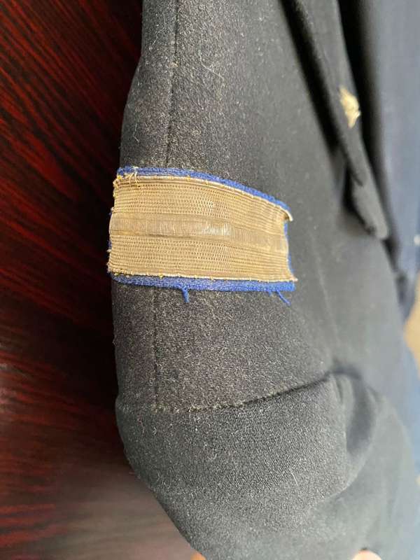 AUTHENTIC ITALIAN WW2 NAVY OFFICER MEDICAL BRANCH TUNIC- STILL IN GOOD CONDITION