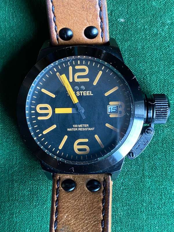 TW STEEL BLACKMENS WATCH,WITH BROWN LEATHER STRAP-CASE SIZE 45M-PERFECT WORKING CONDITION