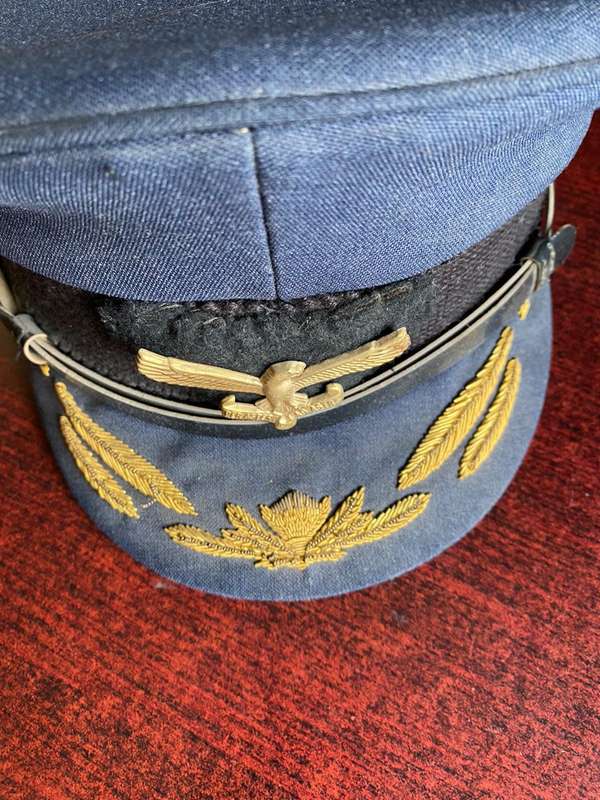 HIGH RANKING SAAF,OFFICERS PEAKED CAP-WORN FROM 1960`S-(BORDER WAR)-GOOD CONDITION