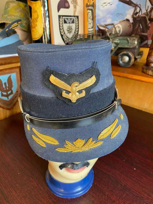 SAAF LADY`S OFFICERS CAP-BORDER WAR-GOOD CONDITION