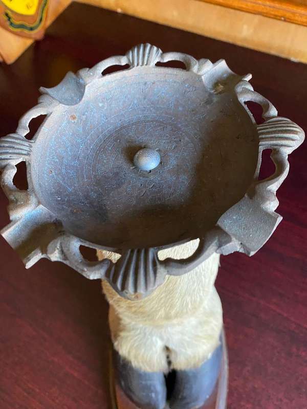 MOUNTED ELAND LEG ASHTRAY-HEIGHT 29CM-BASE MEASURES 25X 13 CM