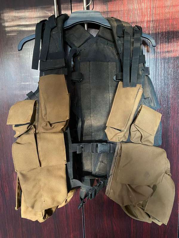 PATTERN 83 BATTLE JACKET-USED BUT GOOD AND COMPLETE CONDITION WITH ALL CLIPS AND STRAPS