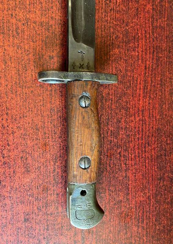 BRITISH MADE PATTERN 1907 SWORD BAYONET BY CHAPMAN-CHAPMAN ONLY PRODUCED 14250 BAYONETS BY THE END O