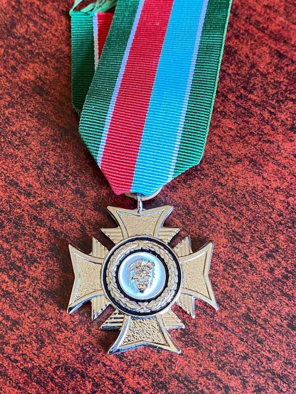 FULL SIZE SILVER CROSS OF RHODESIA (S.C.R.)-NOT FROM THE COLLECTORS SETS