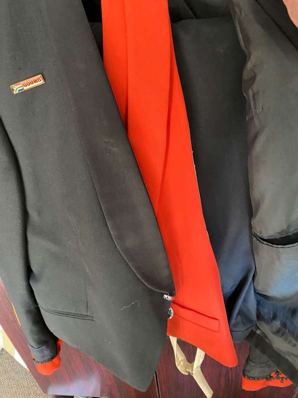 COMPLETE MESS DRESS UNIFORM,SHIRT,JACKET,UNDER JACKET AND TROUSERS-THE JACKET A SIZE LARGE-MEASURES