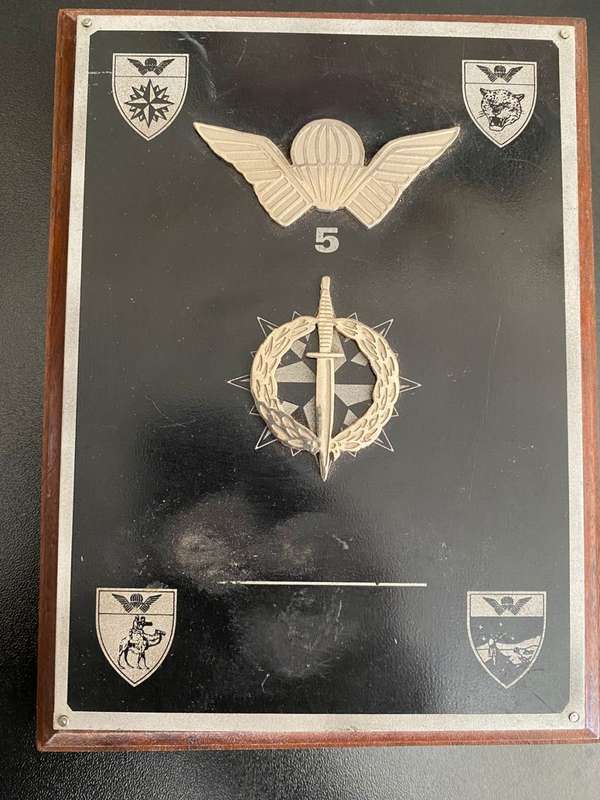 5 RECCE PLAQUE-MEASURES 18X13,5 CM