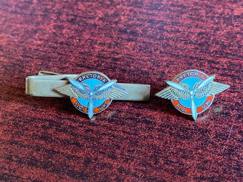 PRETORIA FLYING CLUB-ENAMEL BADGES