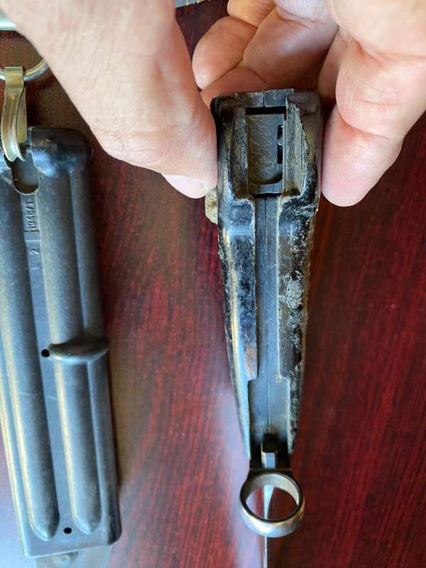 EAST GERMAN AKM 59 BAYONET WITH SCABBARD-THE KILT OF THE BAYONET NEEDS SOME CLEANING,OTHERWISE GOOD