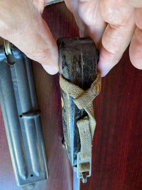 EAST GERMAN AKM 59 BAYONET WITH SCABBARD-THE KILT OF THE BAYONET NEEDS SOME CLEANING,OTHERWISE GOOD