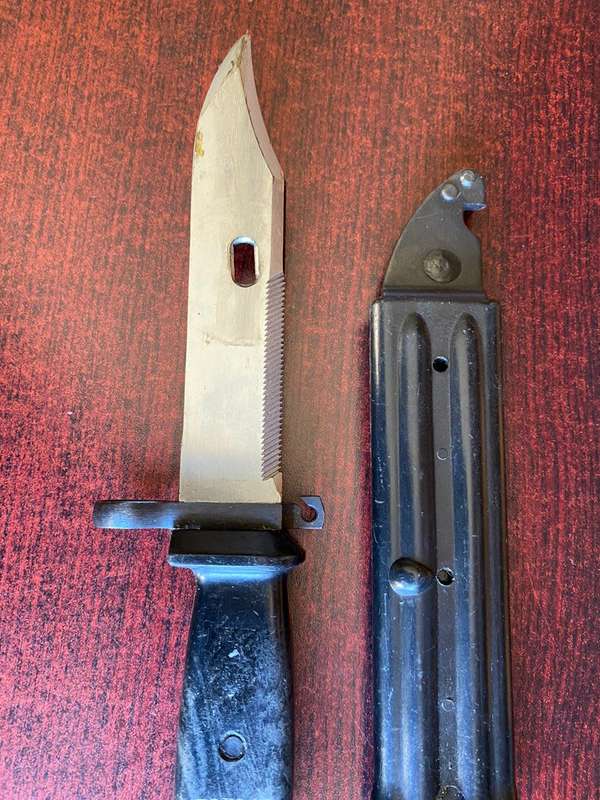 EAST GERMAN AK74 BAYONET WITH SCABBARD-THE STEEL POMMEL OF THE AK74 OVER CAME IMPACT DAMAGE-MATCHING