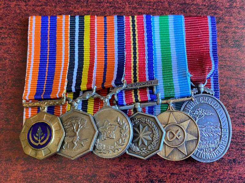 MOUNTED MINIATURE MEDAL GROUP