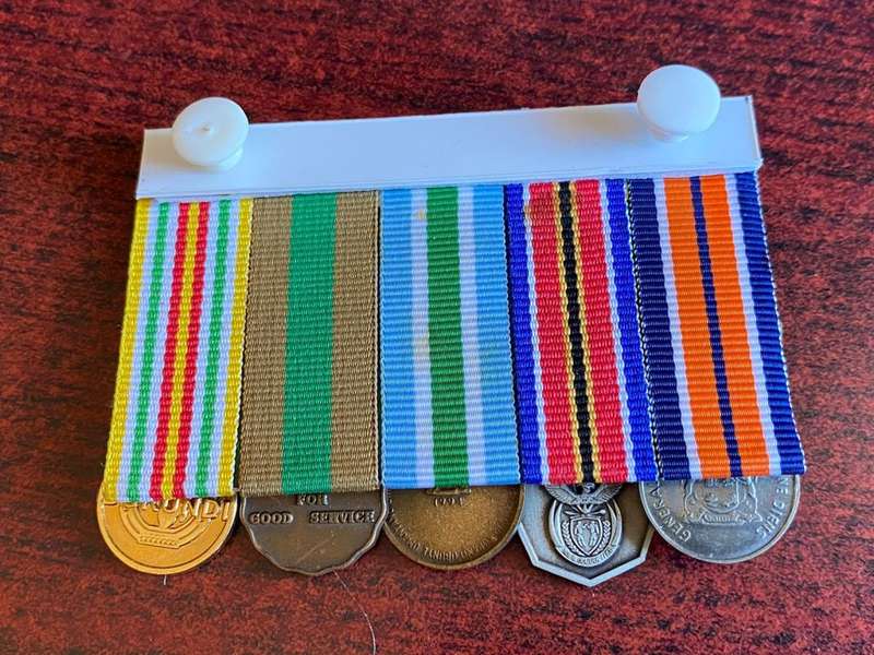 MOUNTED MINIATURE MEDAL GROUP