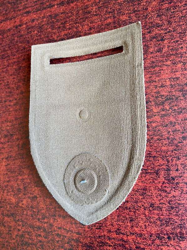 TYGERBERG  COMMANDO,TUPPER FLASH-ONE PIN