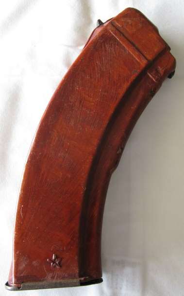 RUSSIAN AK 47 - 30 ROUND BAKELITE MAGAZINE.  TULA ARSENAL (WITH STAR MARKING)