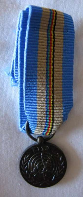 UNTAG MINIATURE MEDAL.