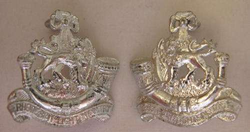 RHODESIAN LIGHT INFANTRY SILVER ANODISED CAP & COLLAR BADGE OR PAIR OF COLLARS - ALL LUGS INTACT