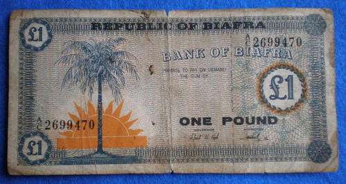 BANK OF BIAFRA 1967 ONE POUND NOTE-SCARCE A/C 2699470-HIGH CATALOGUE VALUE