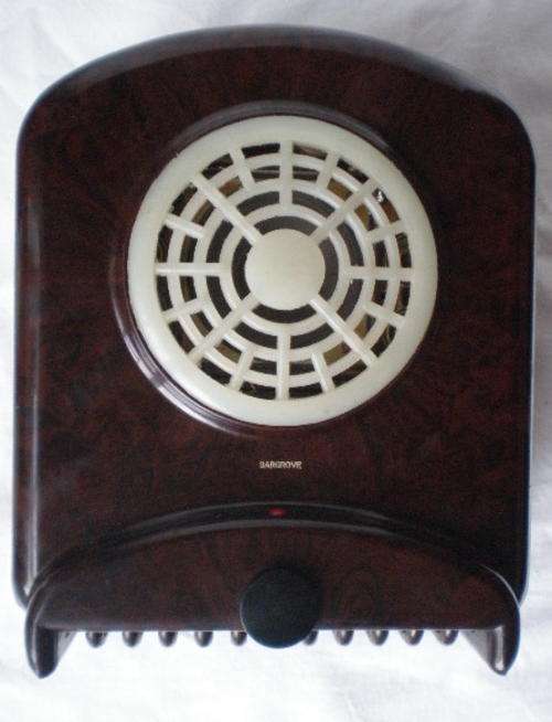 SARGROVE TYPE A3 BAKELITE RADIO-CIRCA 1940'S-MEASURES 18X9,5X23(HEIGHT CM)-VERY GOOD&COMPLETE CONDIT