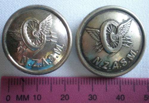 BOER WAR/NZASM:BUTTON-THE NEDERLANDSCHE ZUID-AFRIKAANSCHE SPOORWEG MAATSCHAPPIJ RESPONSIBLE FOR LAYI