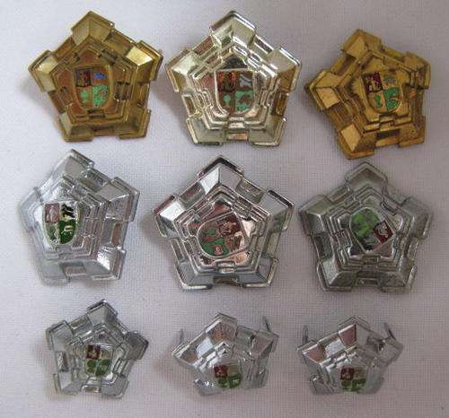 SELECTION OF CHROME & 3X BRASS CASTLES OFFICERS RANK WORN 1960'S-1996-6XLARGE & 3X SMALL